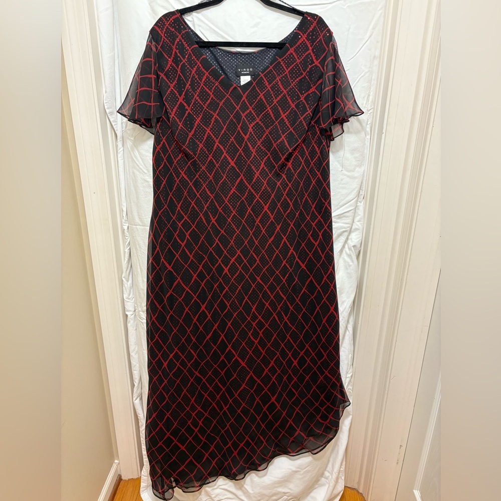 Virgo Black Dress with Red Diamond-Grid Pattern